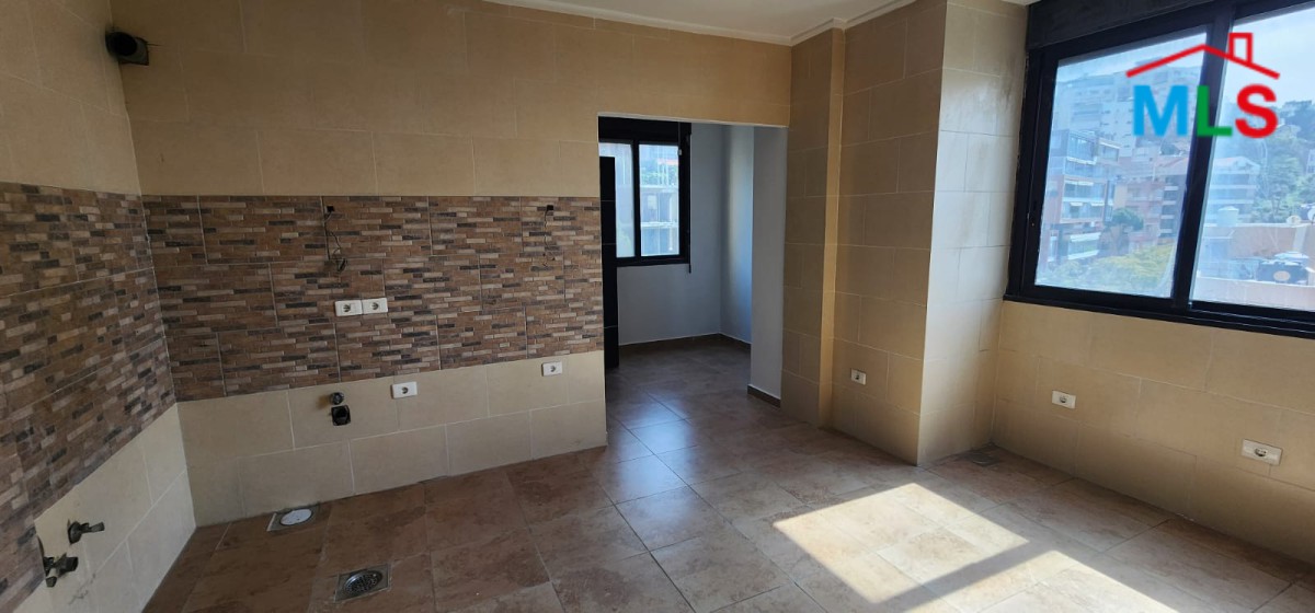 Super Deluxe Apartment For Sale in Bsalim