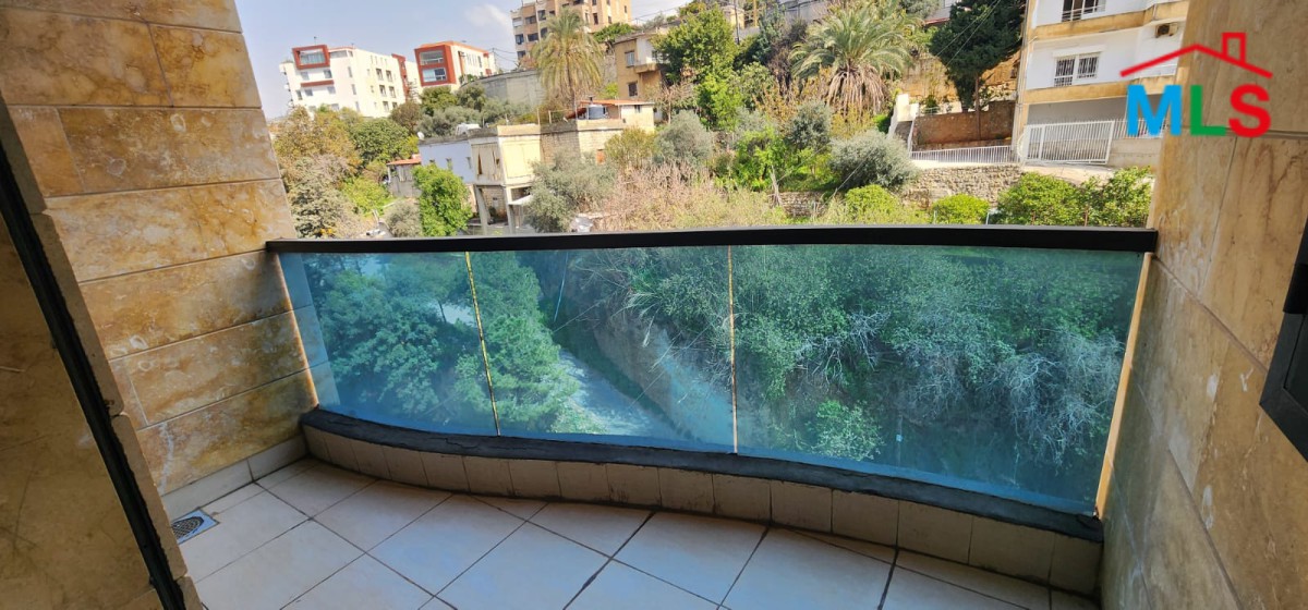 Super Deluxe Apartment For Sale in Bsalim