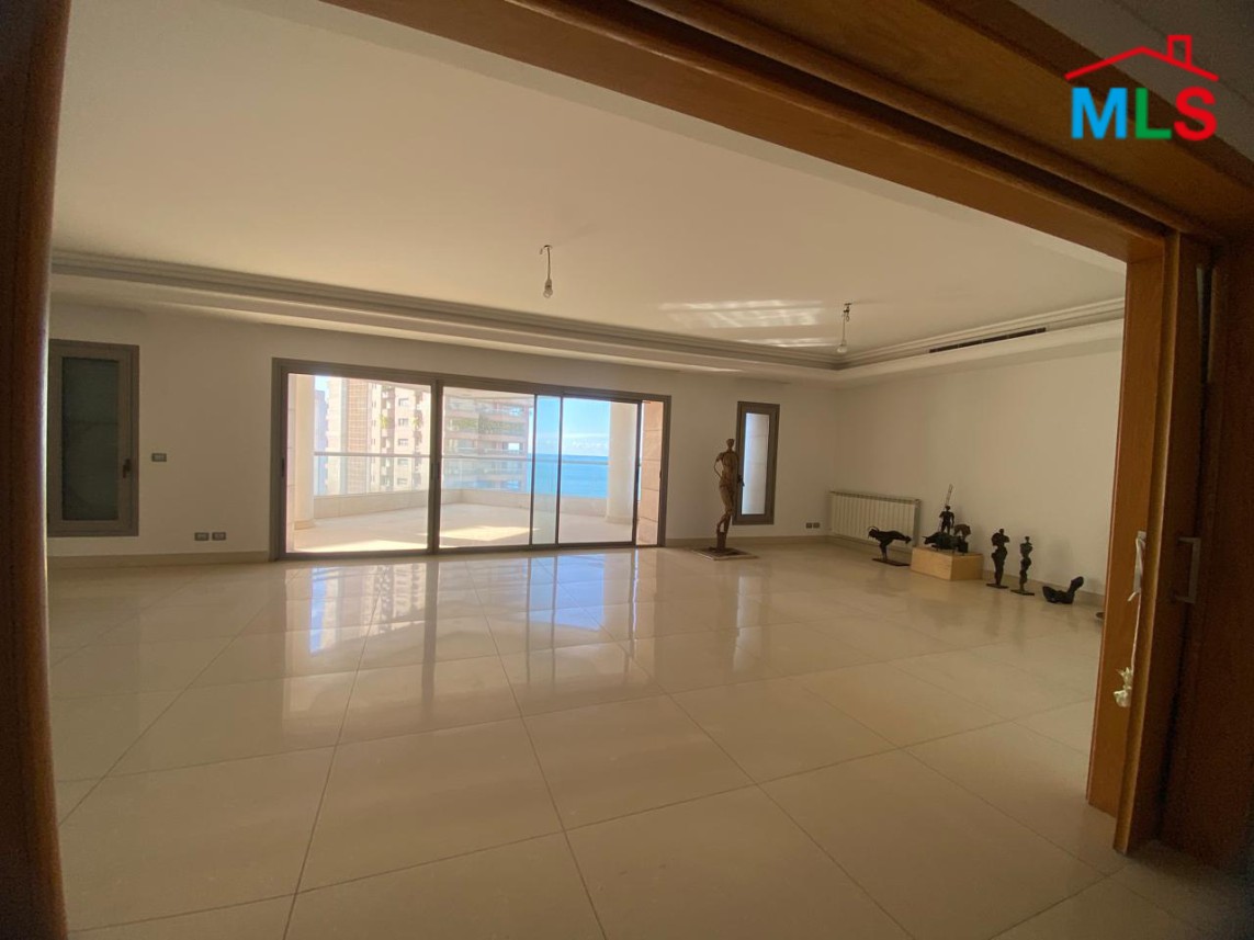 Amazing Apartment Mountain & Sea View For Sale in Ain El Mreisseh, Ras Beirut