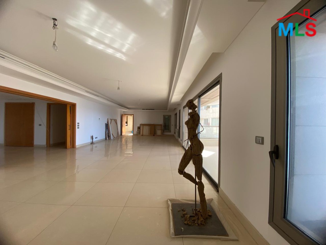 Amazing Apartment Mountain & Sea View For Sale in Ain El Mreisseh, Ras Beirut