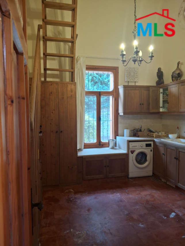 Traditional Lebanese House For Sale in Smar Jbeil, Batroun