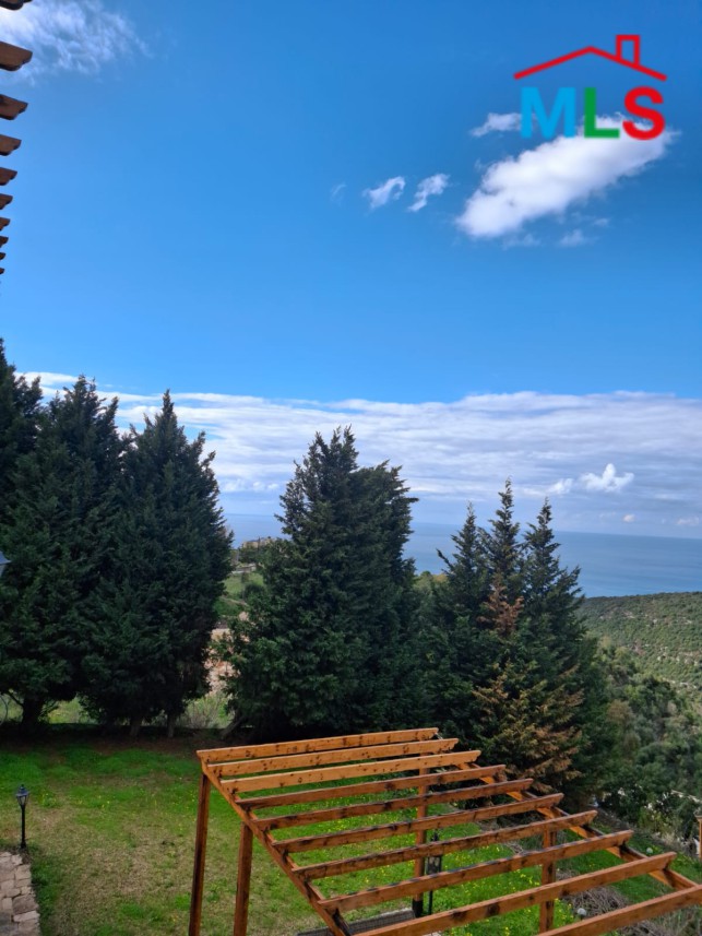 Traditional Lebanese House For Sale in Smar Jbeil, Batroun