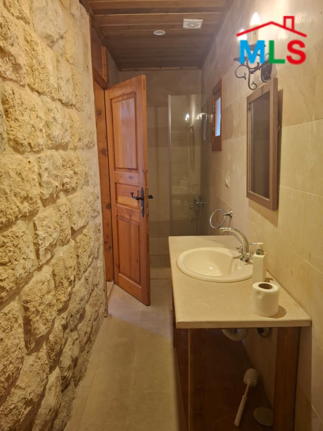 Traditional Lebanese House For Sale in Smar Jbeil, Batroun