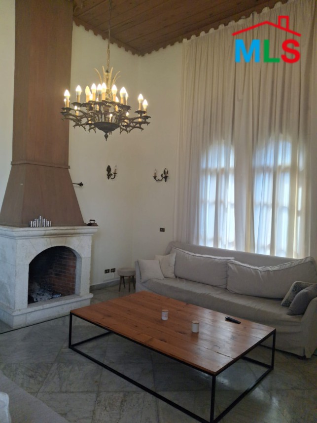 Traditional Lebanese House For Sale in Smar Jbeil, Batroun