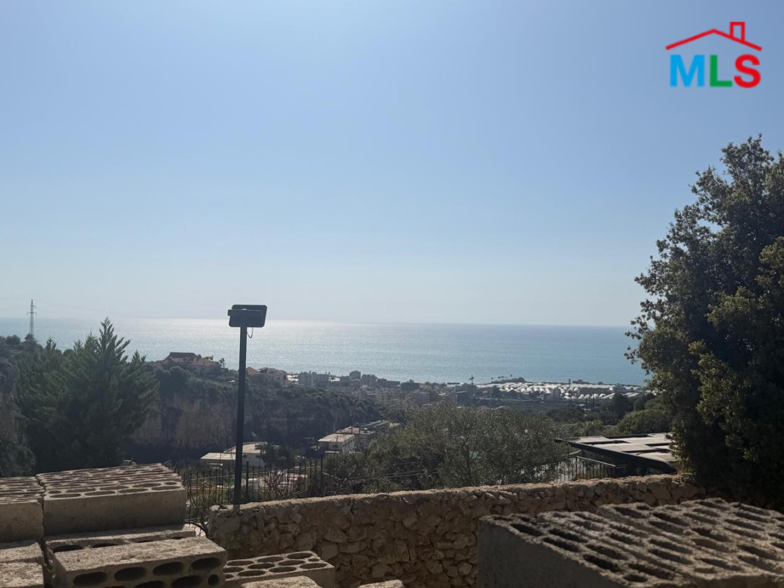Residential Building For Sale in A Prime Location in Edde, Jbeil