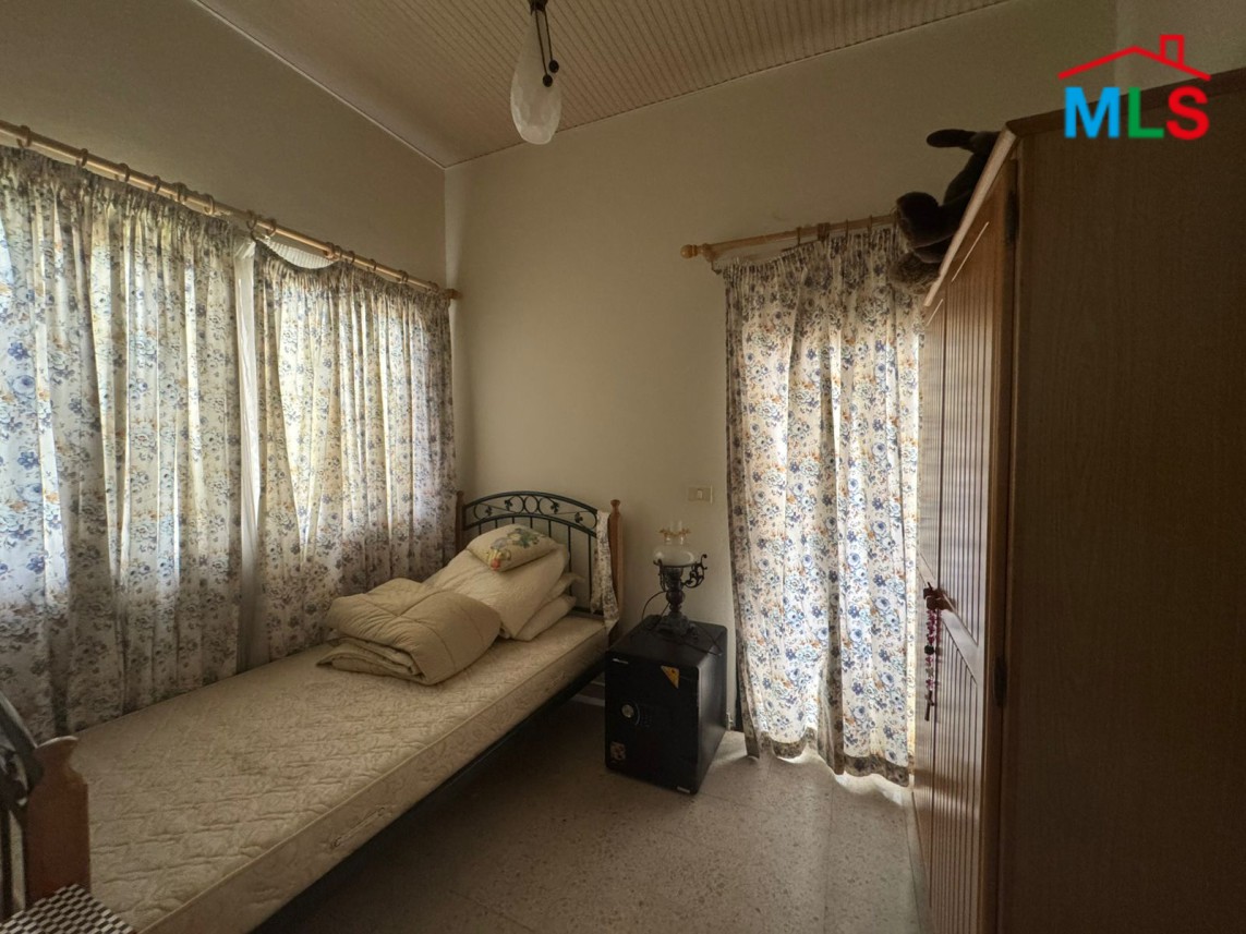 Spacious Duplex For Sale in Mansourieh