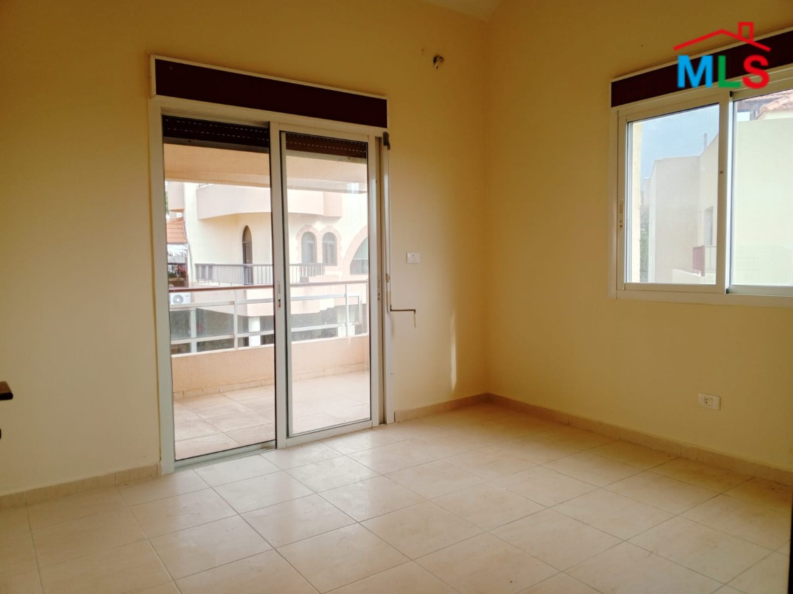 3-Bedrooms Apartment For Sale in Edde, Jbeil