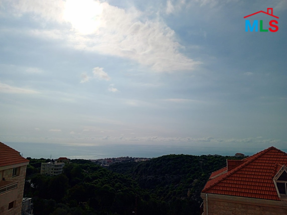 3-Bedrooms Apartment For Sale in Edde, Jbeil