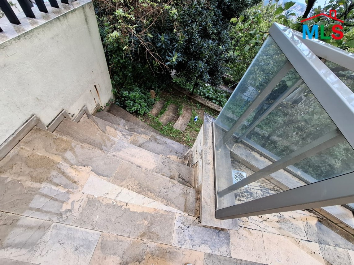 A Lovely Apartment with Panoramic Sea View For Sale in Ghazir