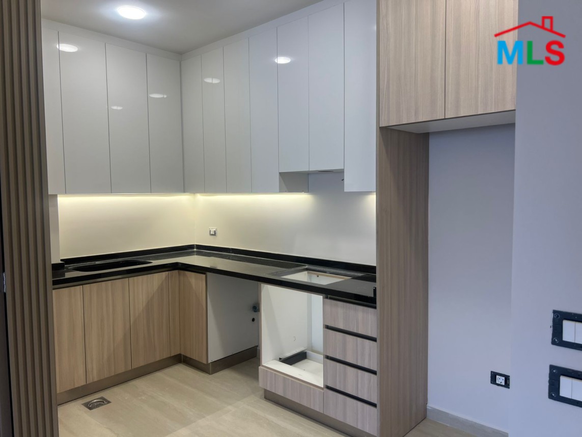 Fully Renovated Apartment For Sale in Furn El Chebbak