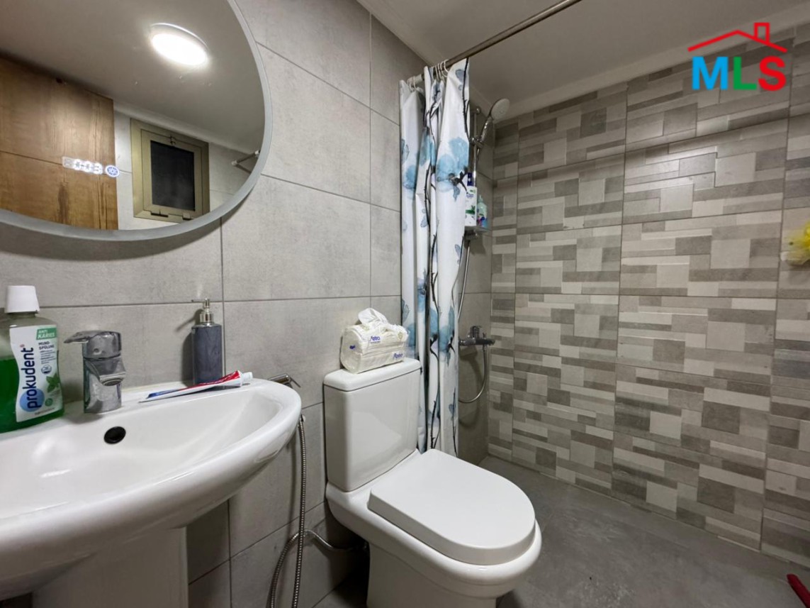 An Unfurnished Luxurious Apartment For Sale in Jouret Al Ballout