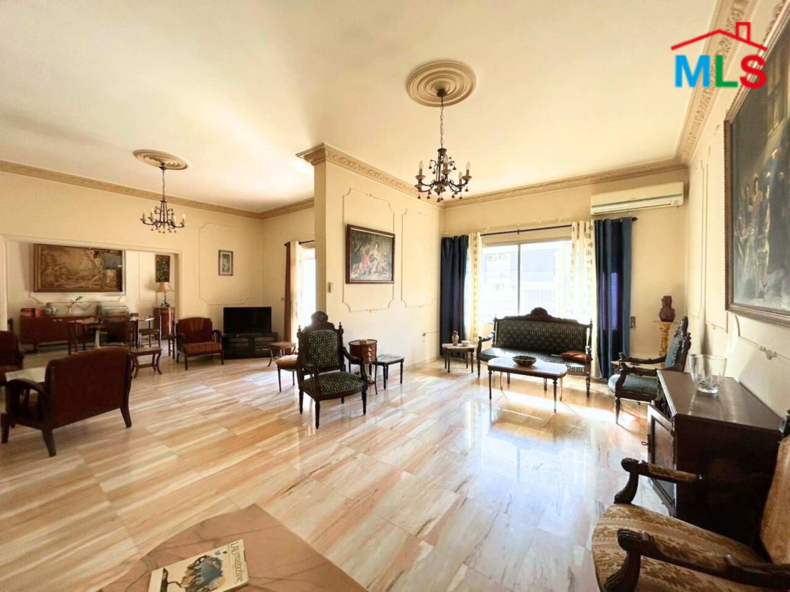 3-Bedroom Apartment For Sale in Sakiet El Janzir, Ras Beirut