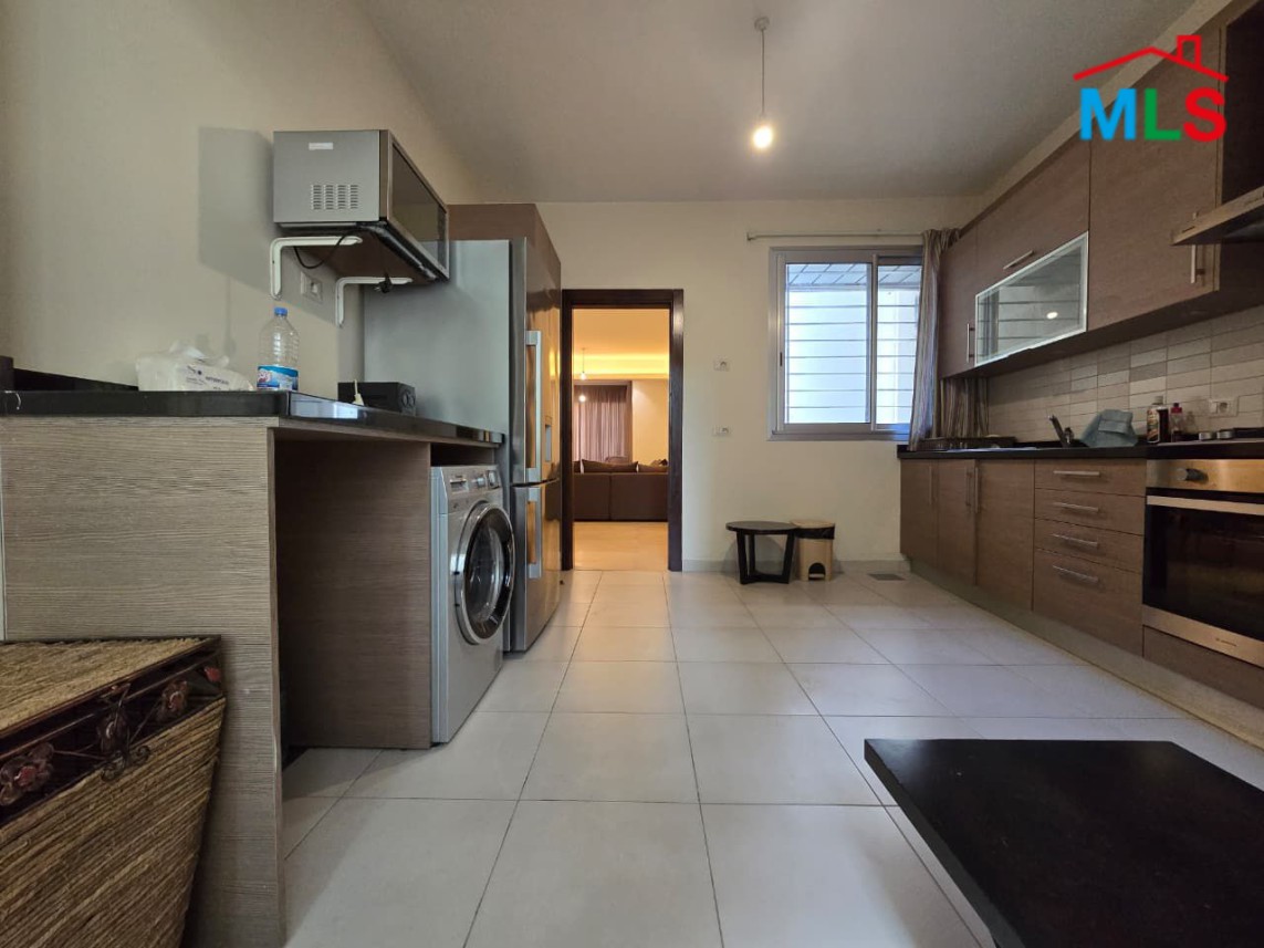 3-Bedroom Apartment in Great Location For Sale in Achrafieh, Sassine