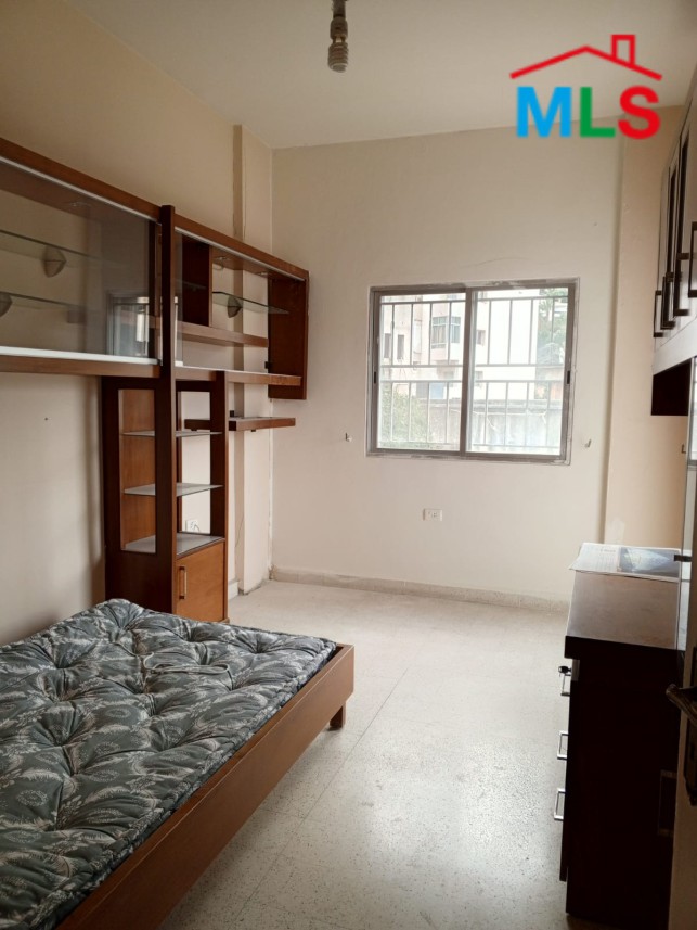 An Unfurnished Apartment For Sale in Jbeil