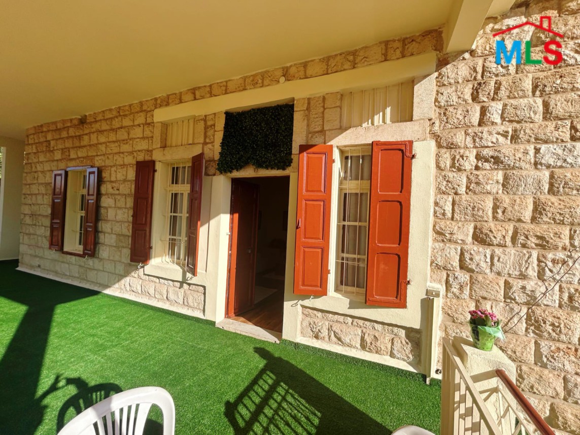 Renovated Traditional House With Garden For Sale in Ghadir