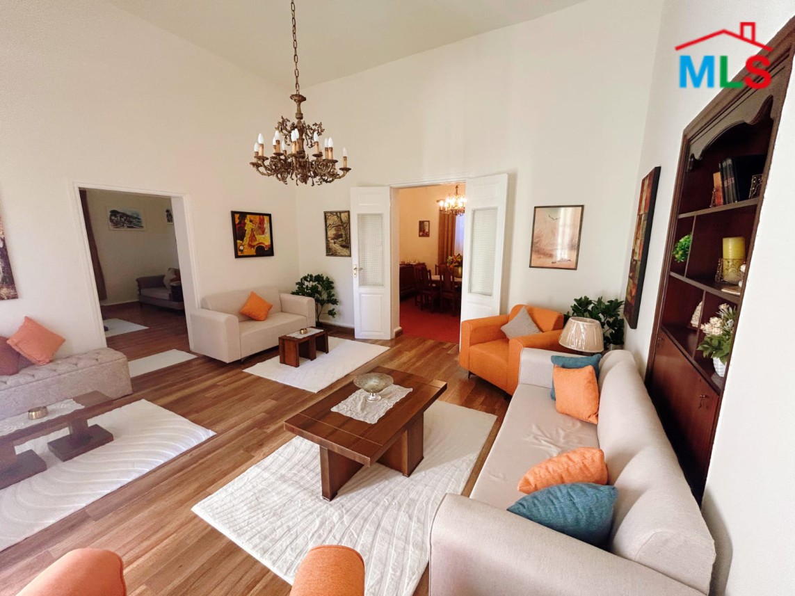 Renovated Traditional House With Garden For Sale in Ghadir