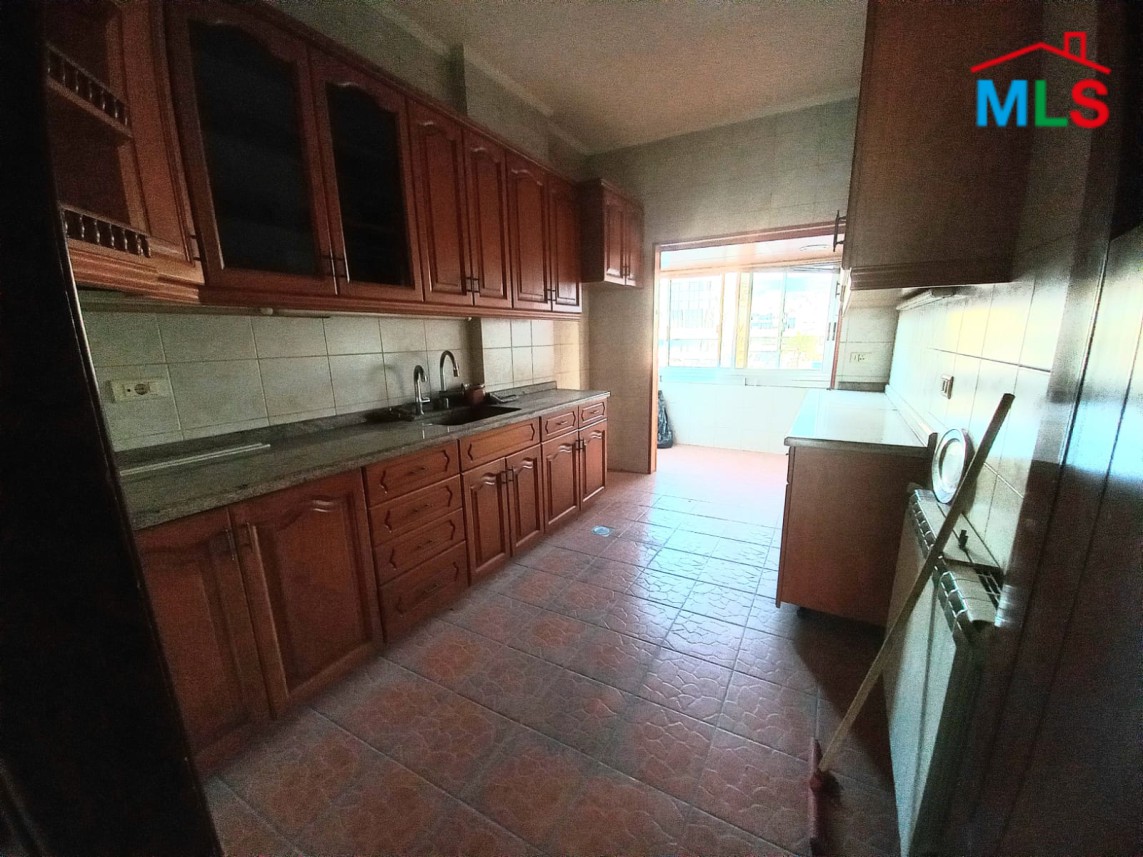 Spacious 3-Bedroom Apartment For Sale in Bouchrieh