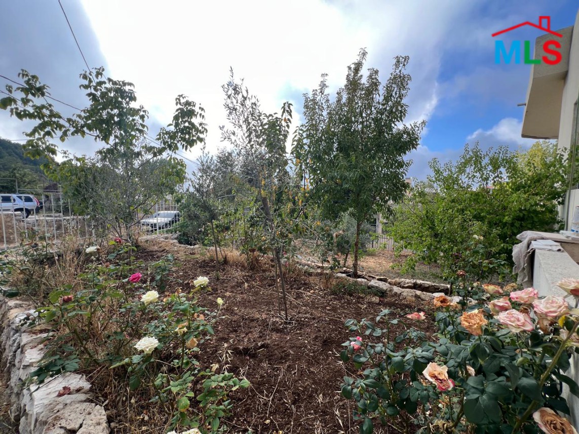 A 340 SQM House with Land For Sale in Annaya 1 Min Away From St-Charbel