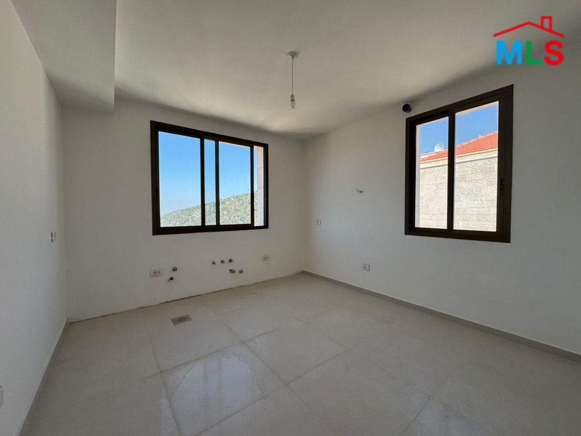 3-Bedroom Apartment For Sale in Mar Chaaya, Broumana