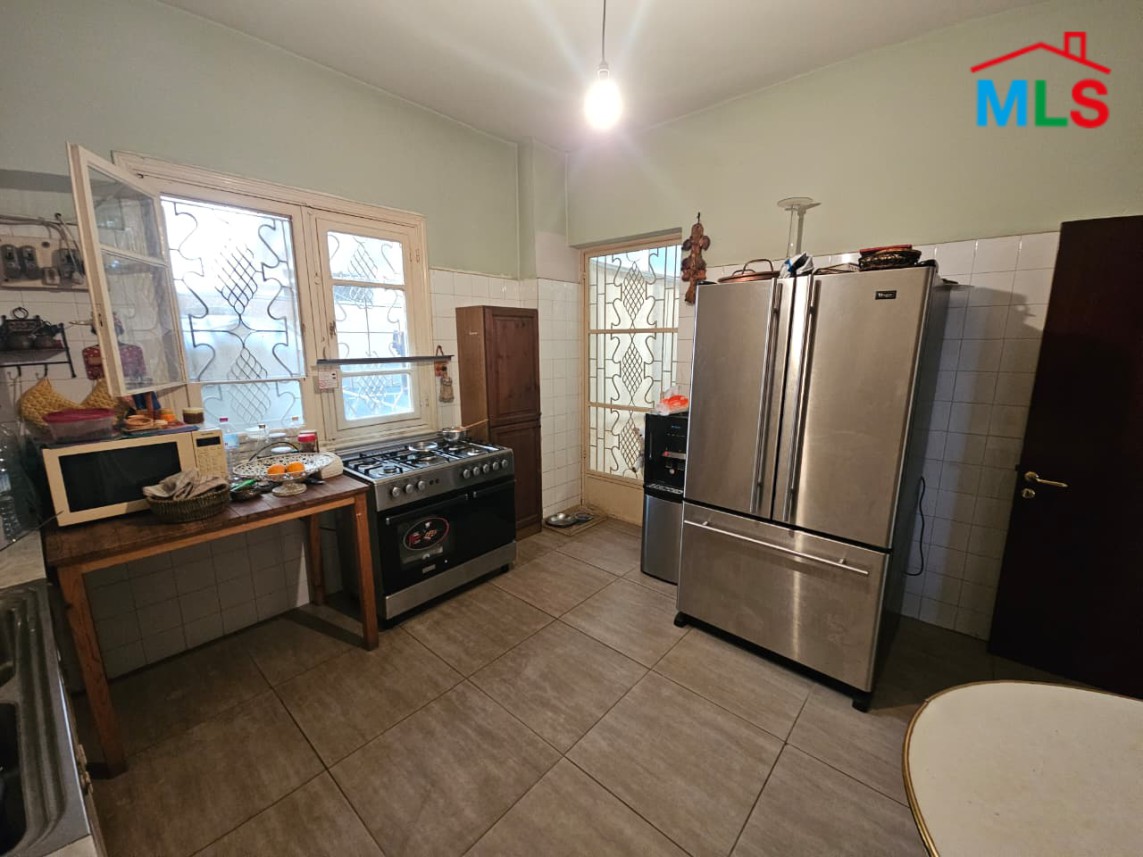 Spacious Apartment For Sale in Sabtieh