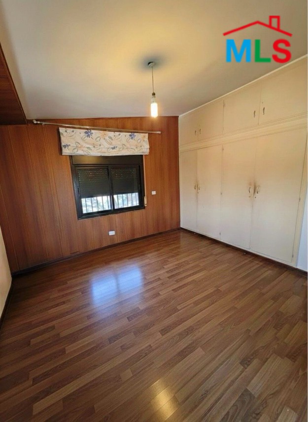 Spacious Apartment For Sale in Baabdat