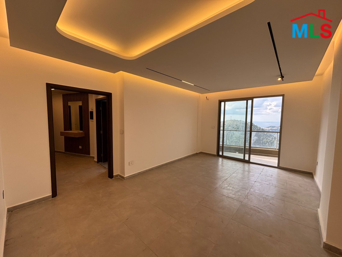 Decorated Apartment With A Beautiful View For Sale in Zikrit