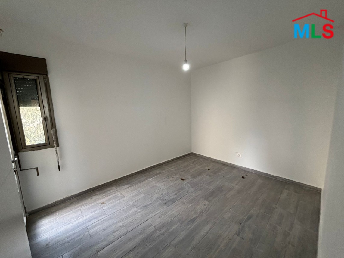 Decorated Apartment With A Beautiful View For Sale in Zikrit
