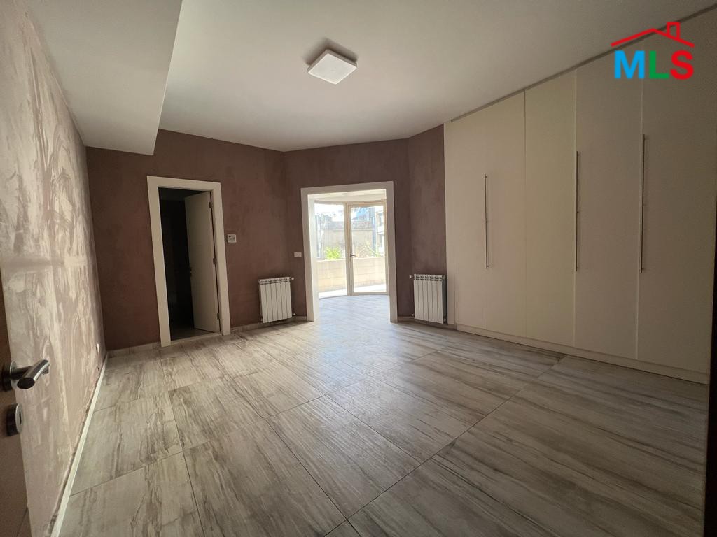 Spacious Apartment With a Terrace For Sale in Achrafieh, Saydeh