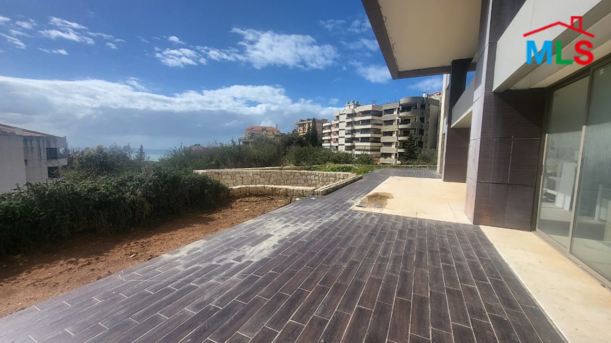 Spacious Brand New Apartment With Garden For Sale in Adma