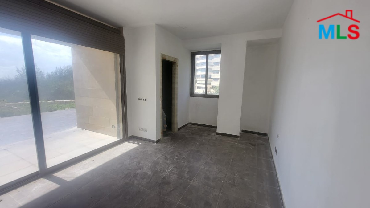 Spacious Brand New Apartment With Garden For Sale in Adma
