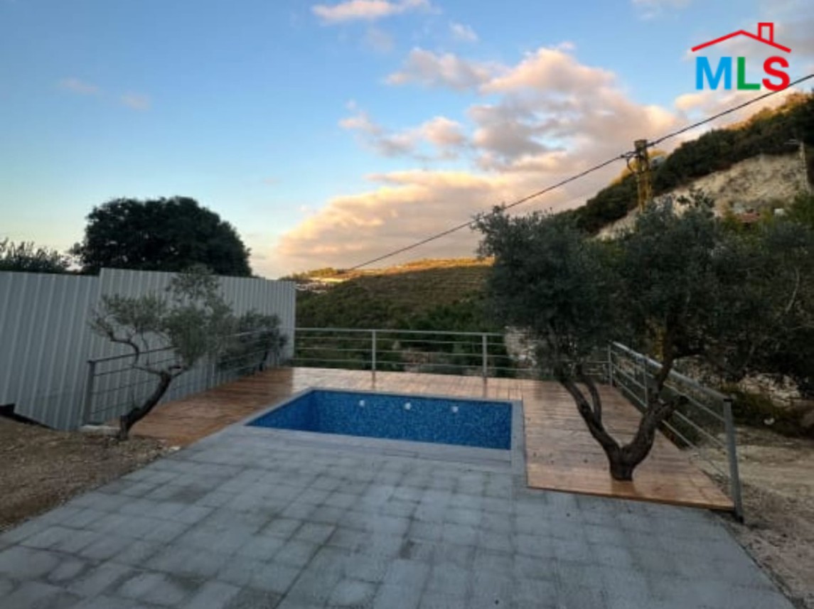 A 4,000 SQM Land With Banglow For Sale in Bijdarfel, Batroun