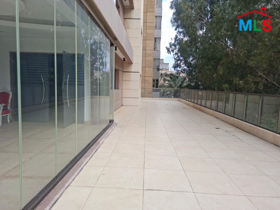 3-Bedroom Apartment For Sale in Msaytbeh, Unesco