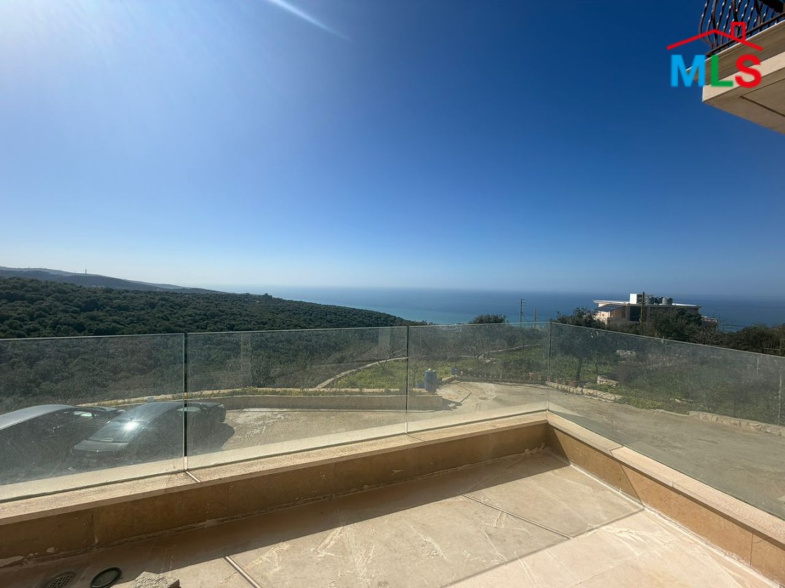 Exclusive! An Individual Villa For Sale in Ebrin, Batroun