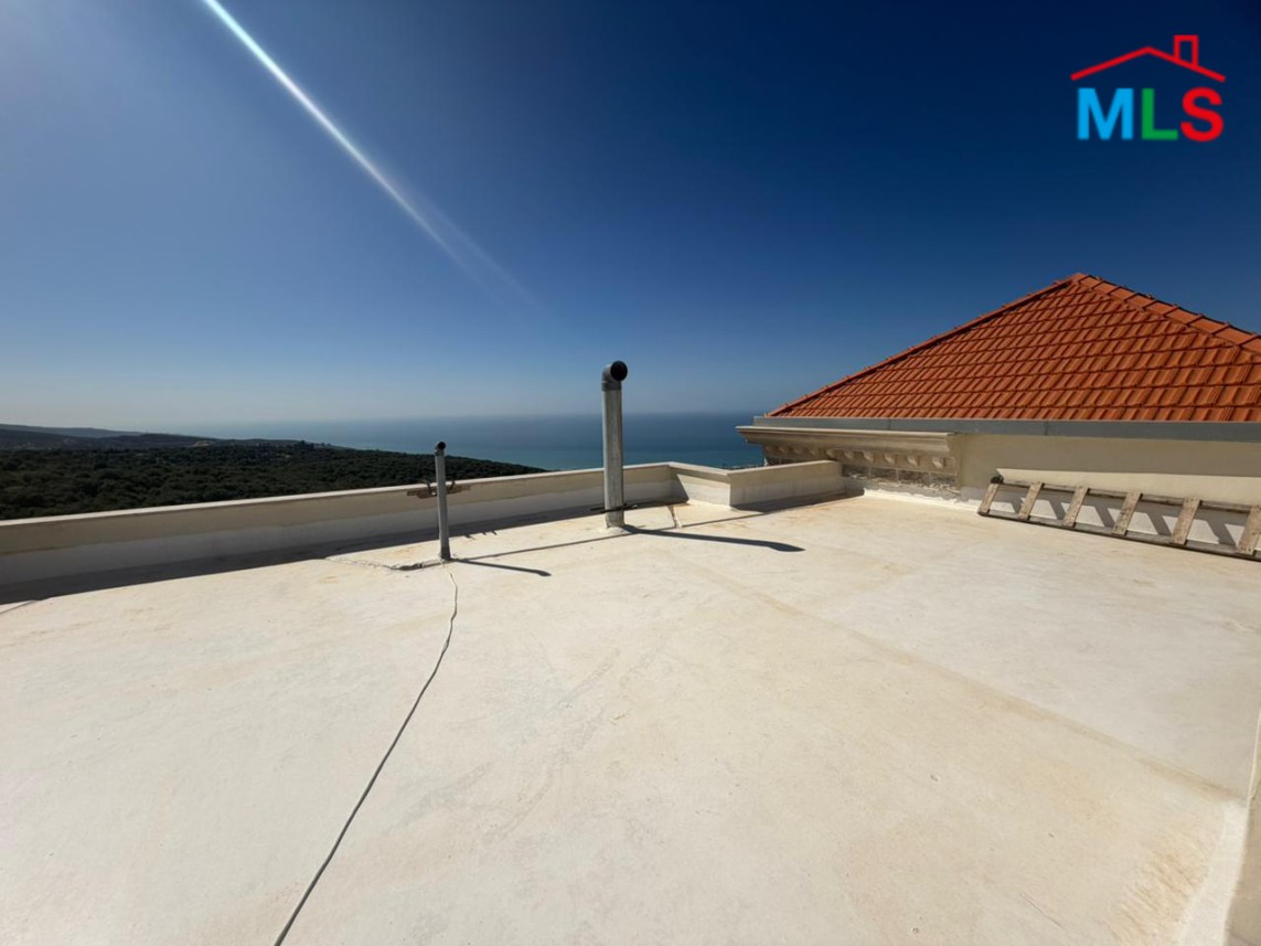 Exclusive! An Individual Villa For Sale in Ebrin, Batroun