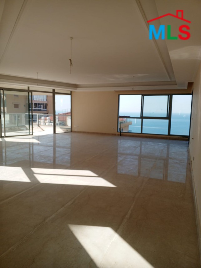Deluxe Apartment For Sale in Sahel Alma