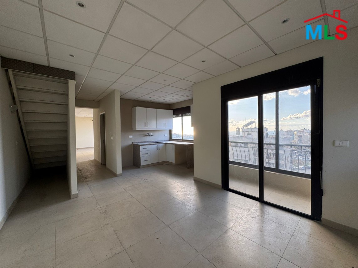 Spacious 3-Bedrooms Loft Style For Sale in Mansourieh