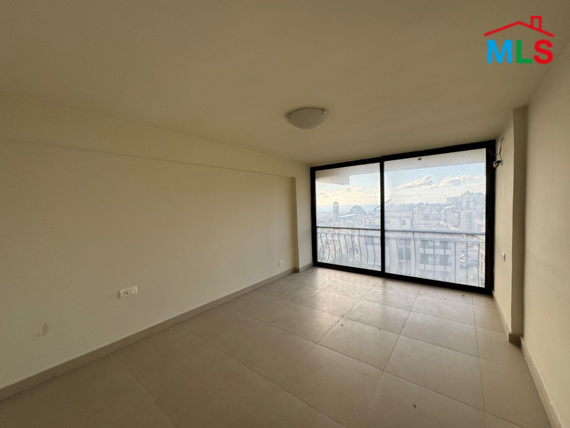 Spacious 3-Bedrooms Loft Style For Sale in Mansourieh