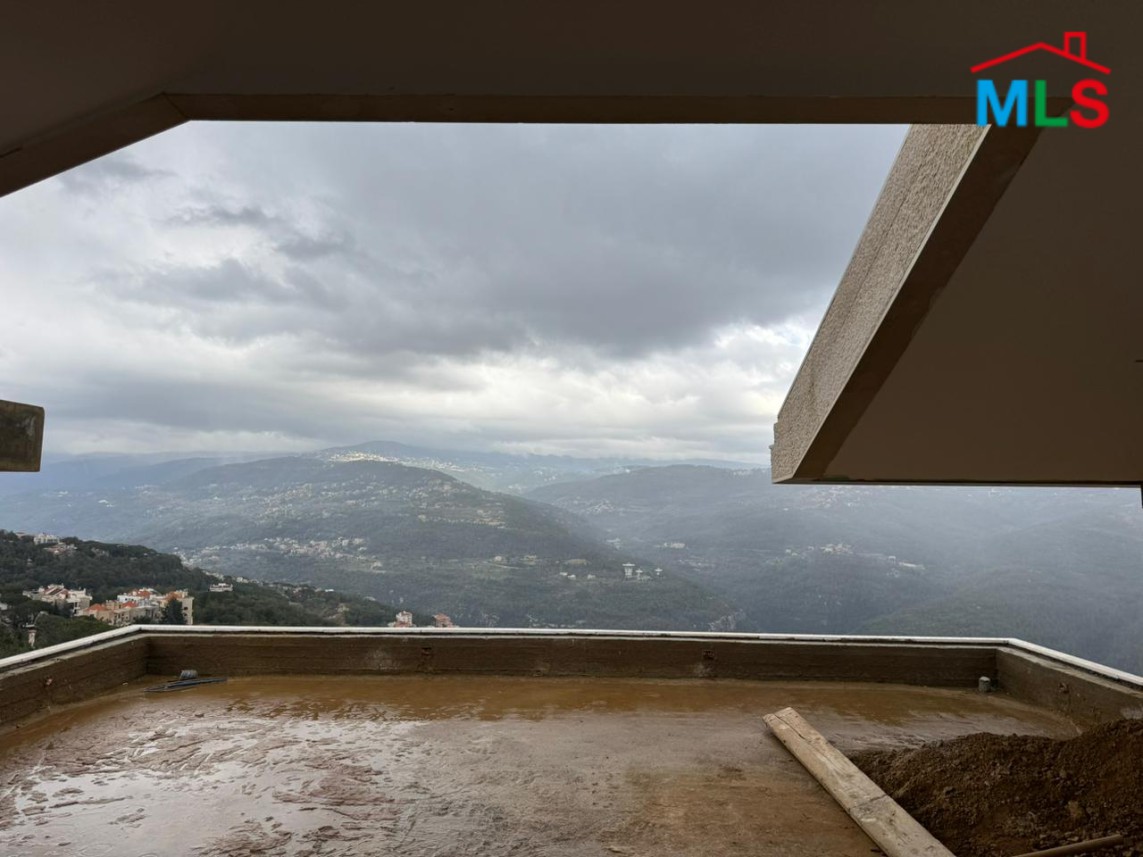 Roof Apartment For Sale In Ouyoun Broumana