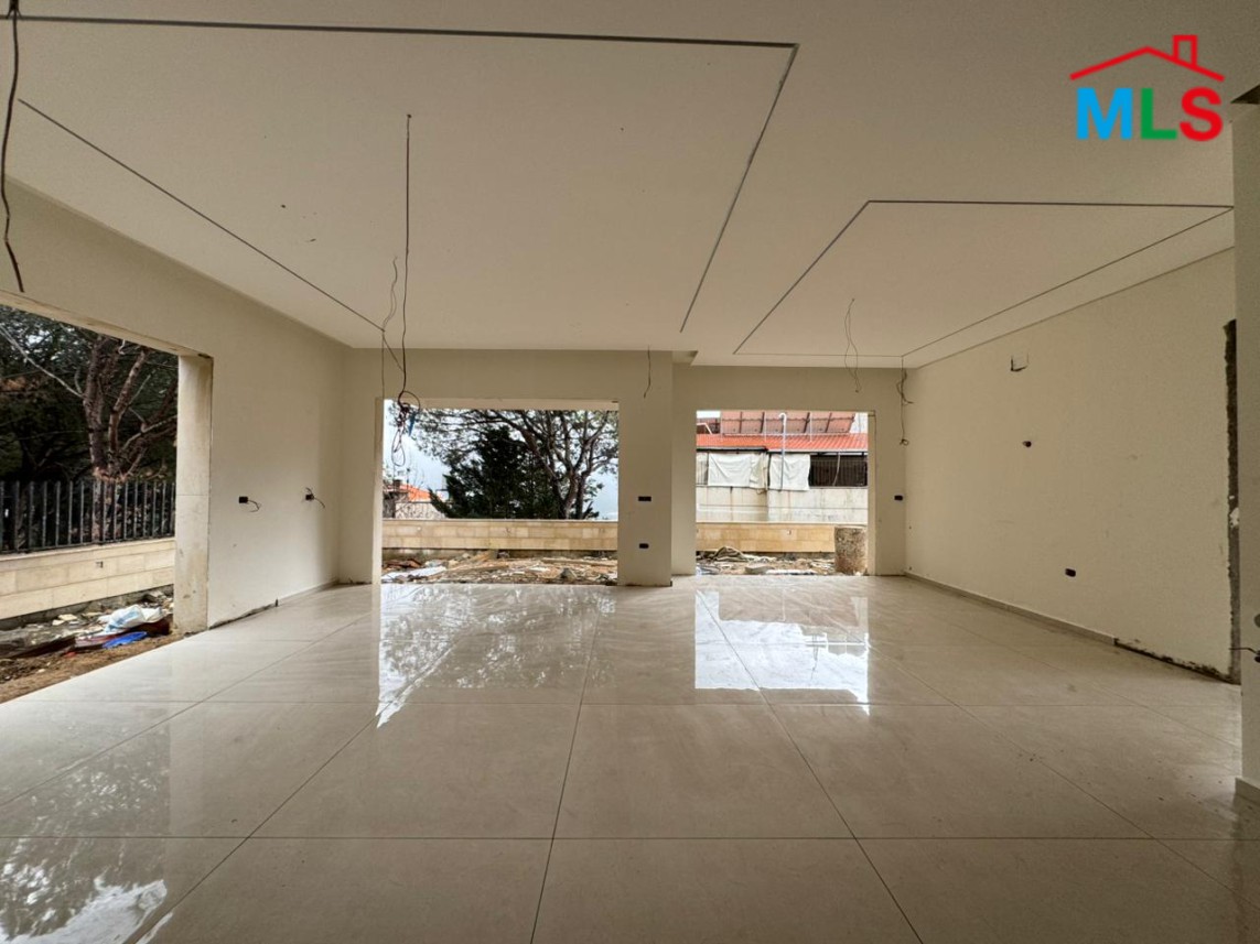 Spacious Apartment With Terrace For Sale In Ouyoun Broumana