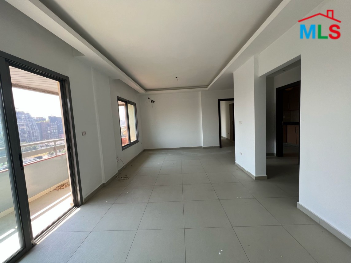 3 Bedroom Apartment For Sale in Achrafieh, Corniche El Nahr
