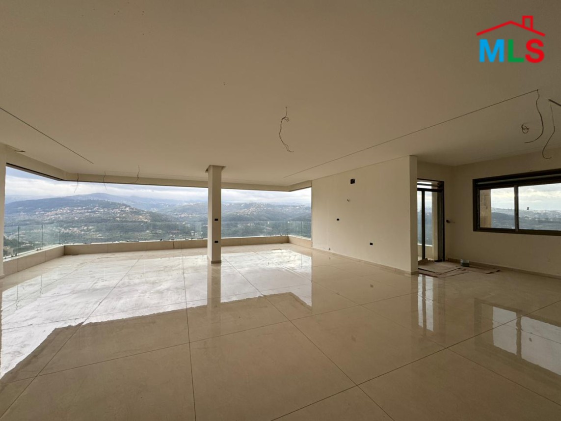 Fully Decorated Apartment For Sale In Ouyoun Broumana