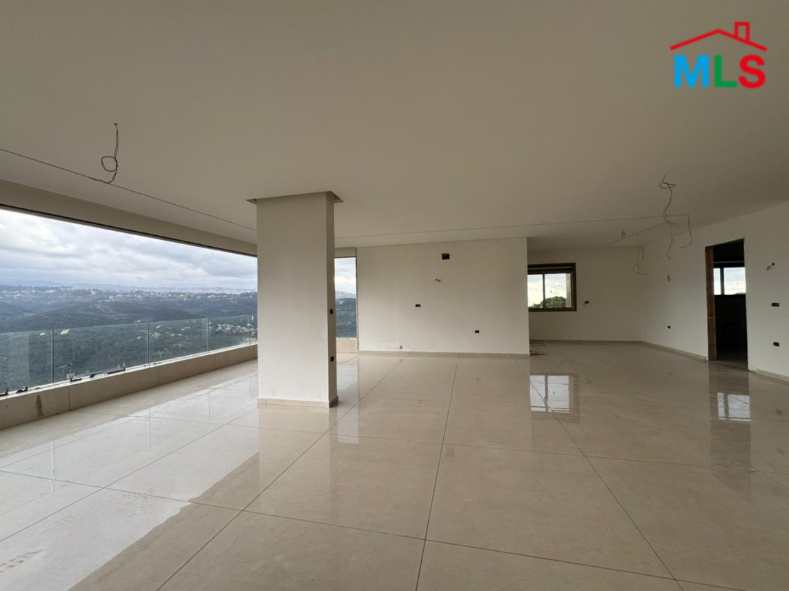 Fully Decorated Apartment For Sale In Ouyoun Broumana