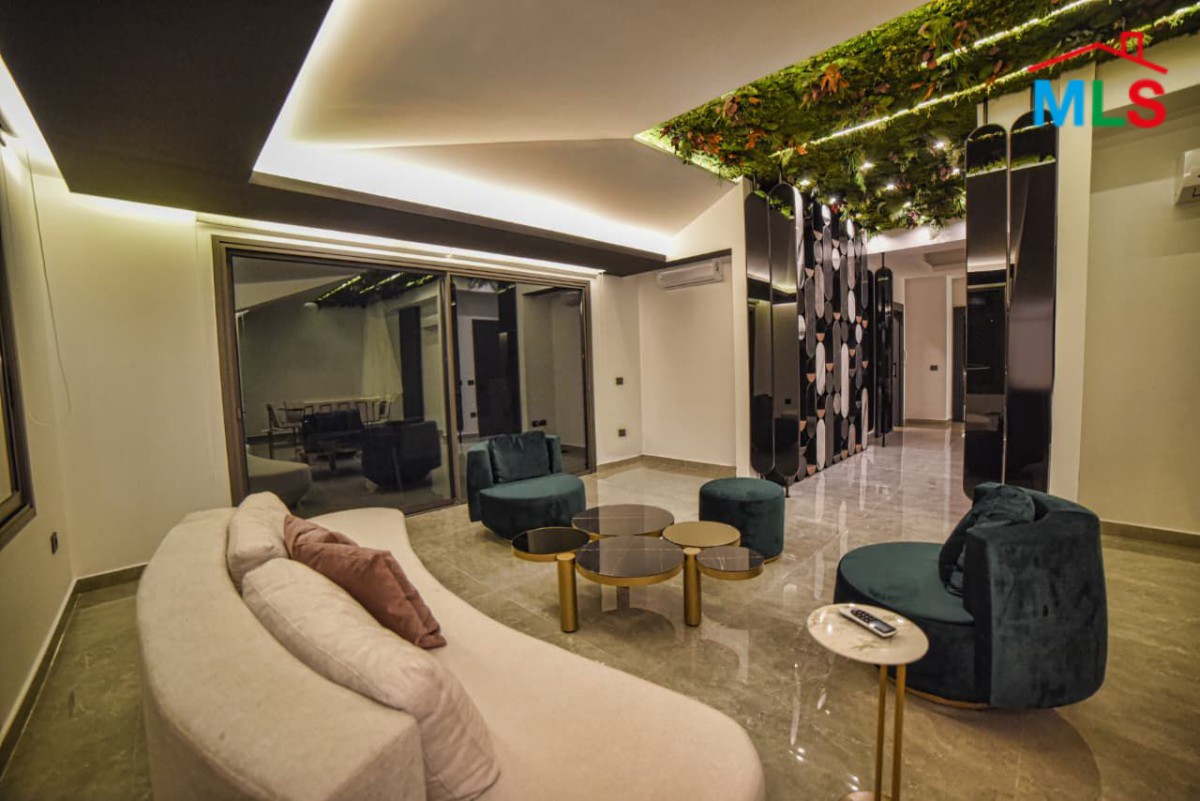 Luxurious High-End Finishing Apartment For Sale in Bchamoun