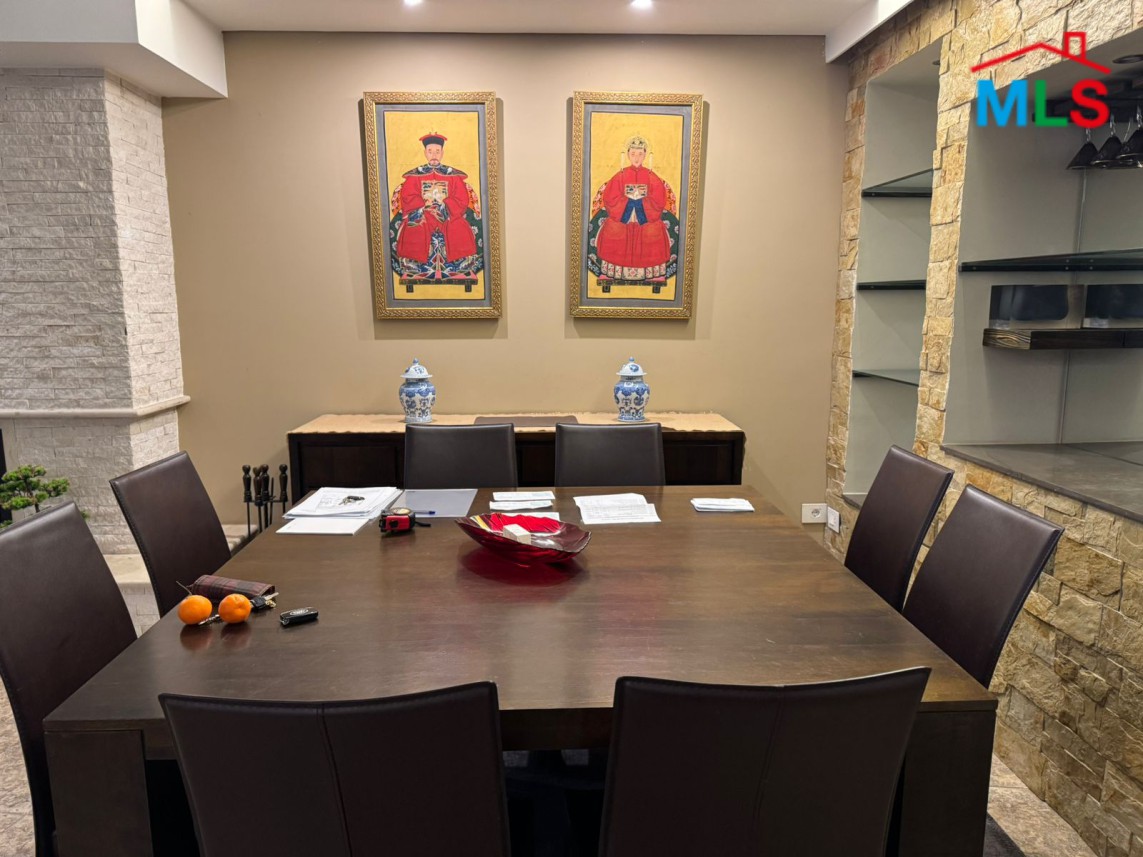 Fully Furnished Decorated Apartment For Sale in Broumana