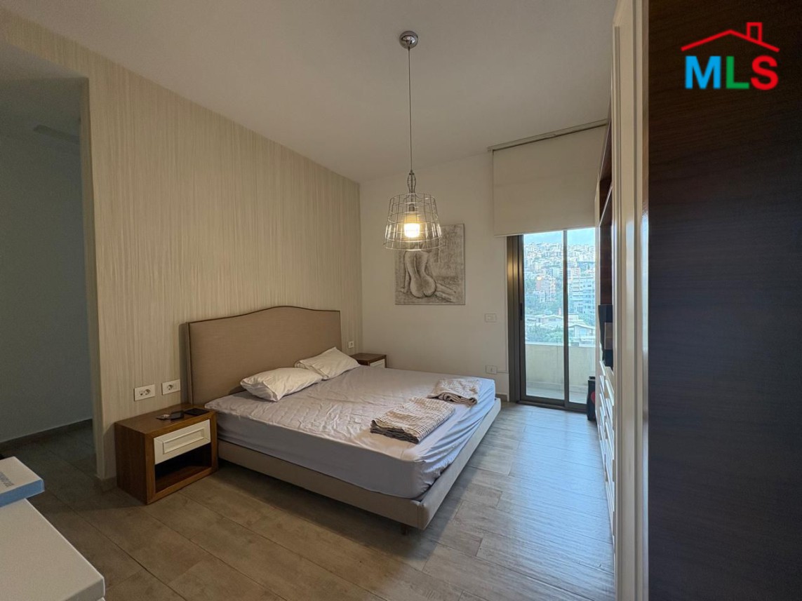 Fully Decorated High-End Finishing Apartment For Sale in Jdeideh