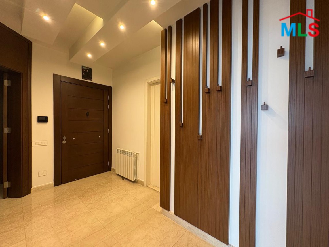 Fully Decorated High-End Finishing Apartment For Sale in Jdeideh