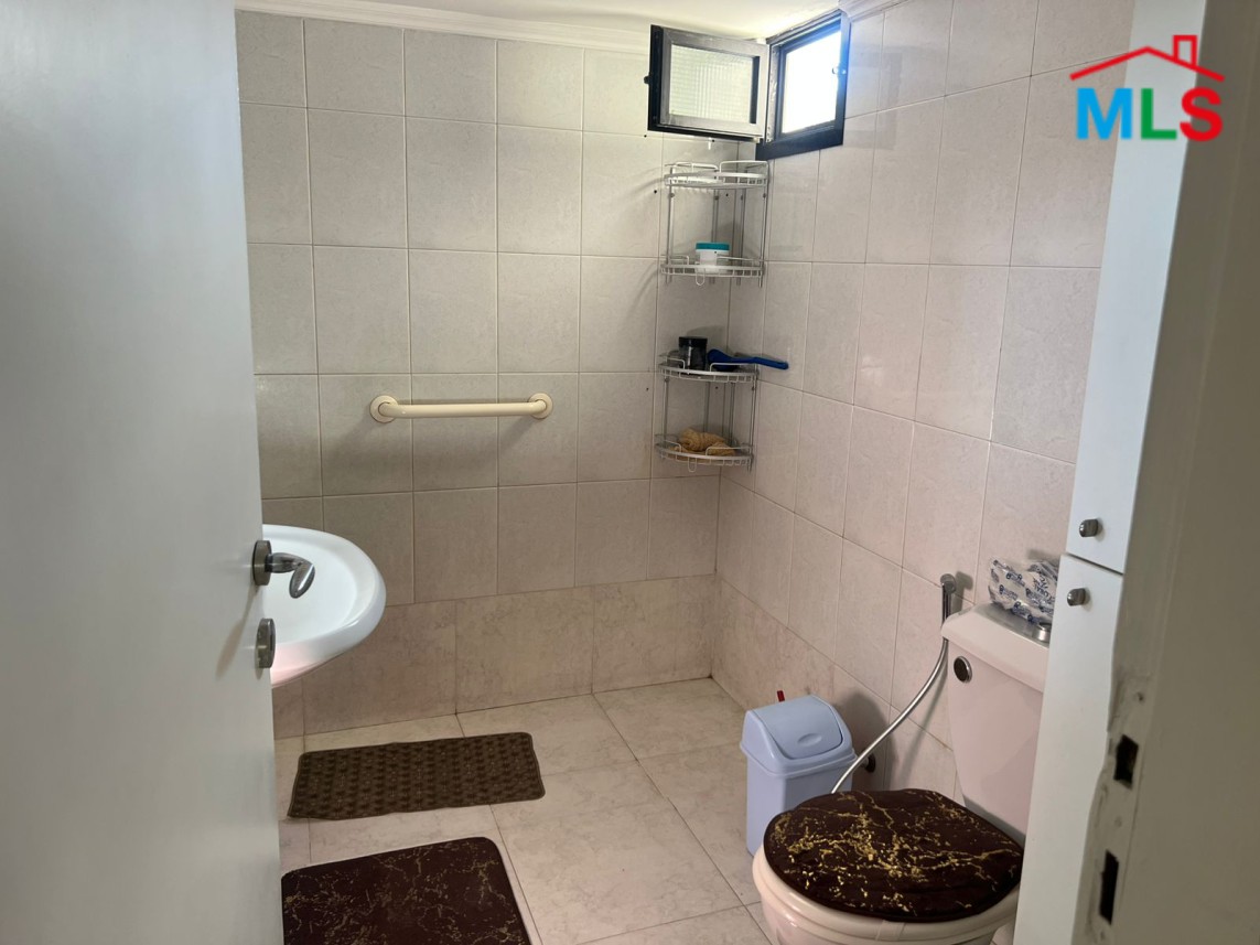 3-Bedroom Apartment For Sale in Ain Al Remmane