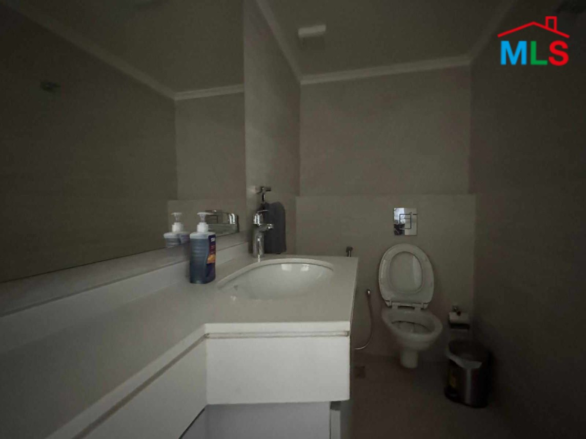 Fully Furnished And Decorated Apartment For Sale in Ain Saade