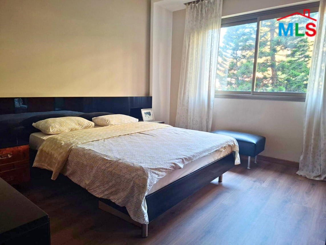 Spacious 3 Bedroom Apartment For Sale in Msaytbeh, Yazbek Street