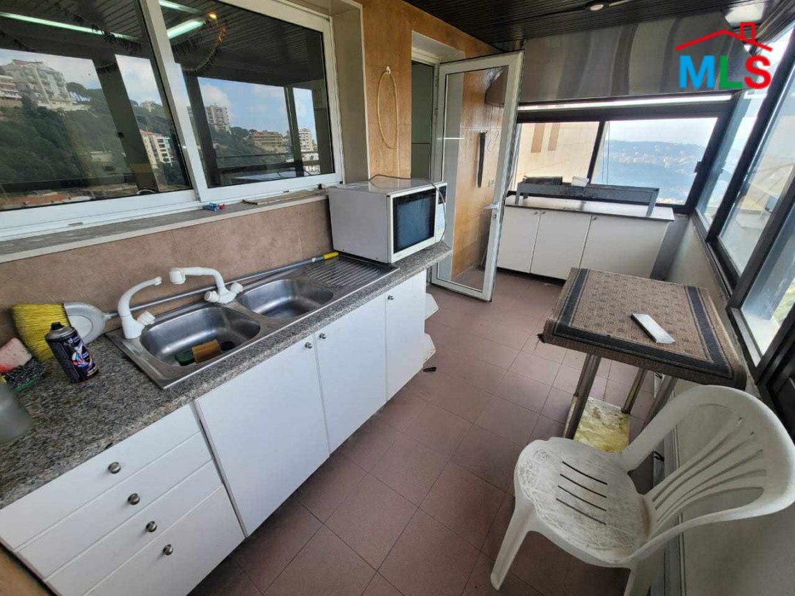 Fully Decorated Apartment For Sale in Monteverde
